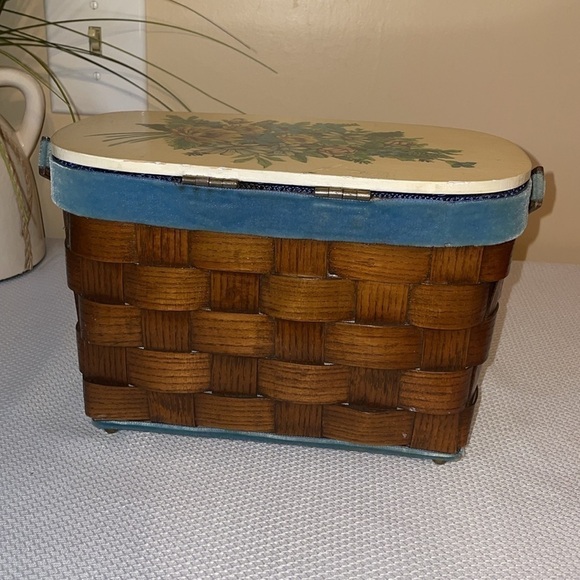 Vintage women’s  basket purse handbag unique handmade floral brown blue white - Picture 5 of 11